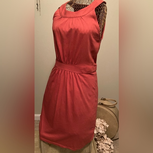 Ann Taylor LOFT Sleeveless Dress with Banded Collar and Waist - Picture 2 of 7